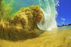 wave
